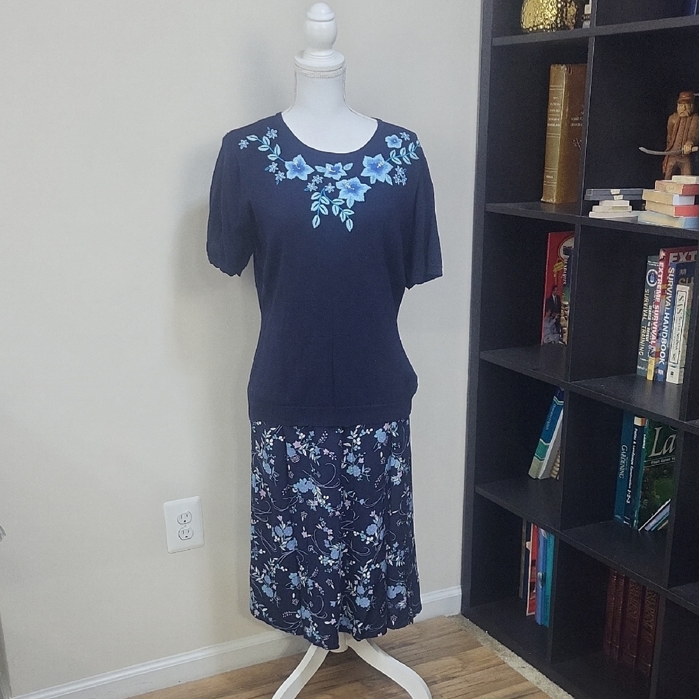 ANTHONY RICHARDS Blue Embroidered Floral Knit Top & Elastic Waist Skirt Set